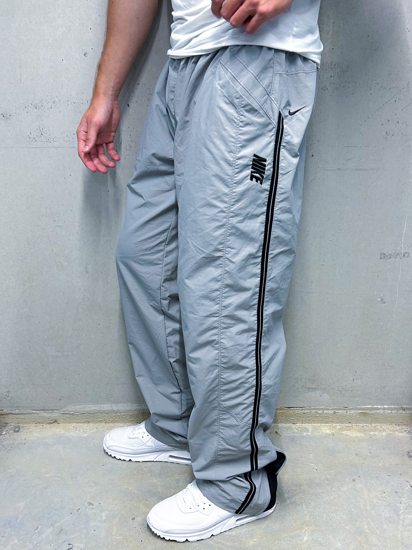 Nike Vintage Trackpants | XL