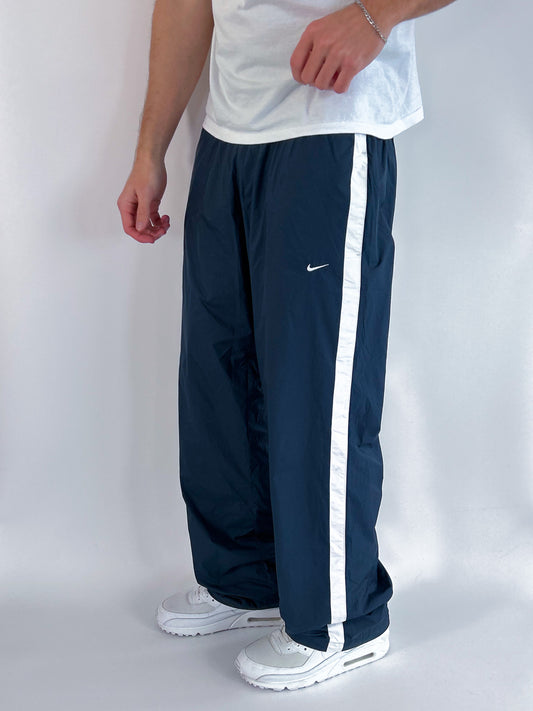 Nike Vintage Trackpants | M