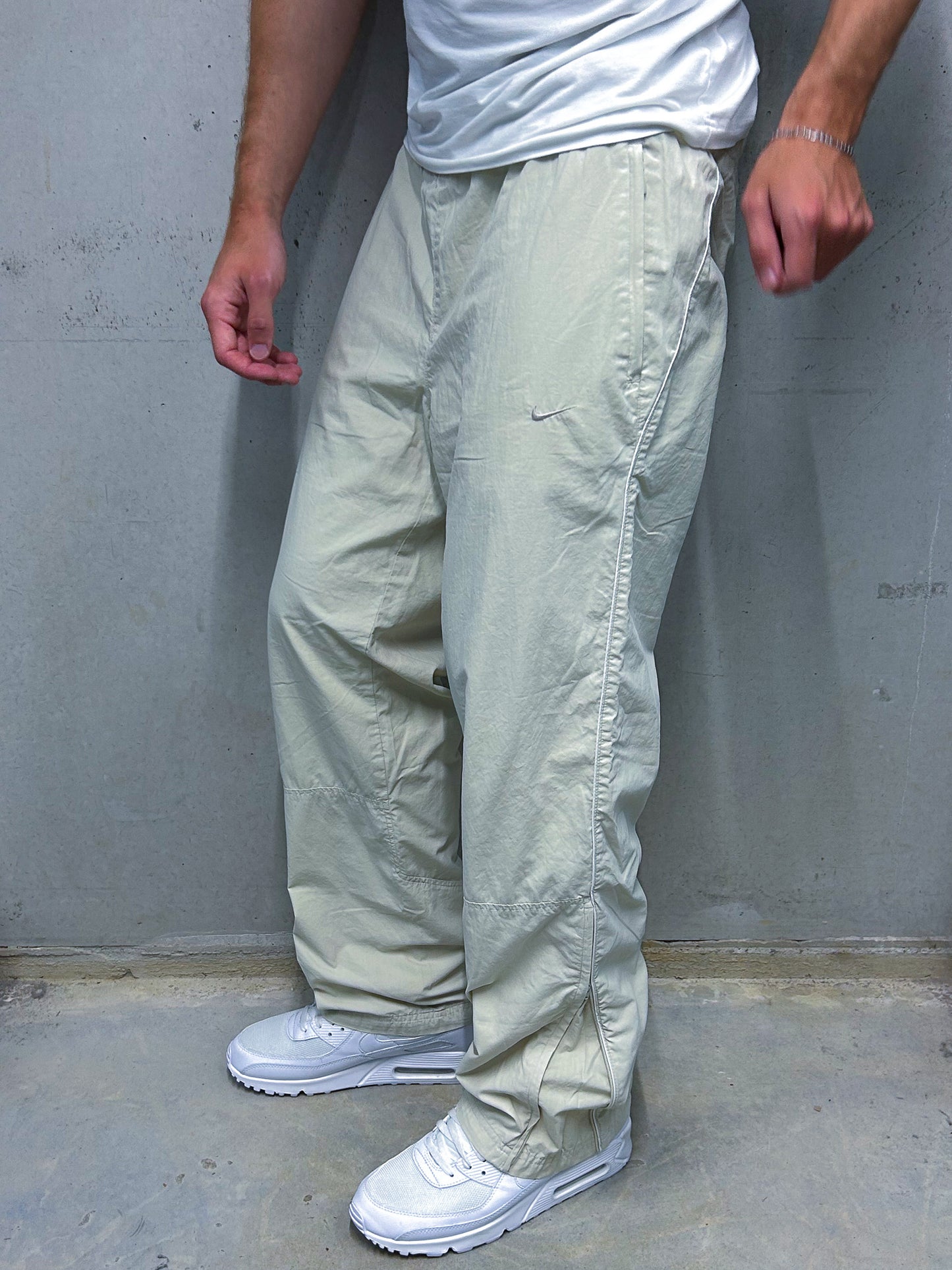 Nike Vintage *Premium* Trackpants | S