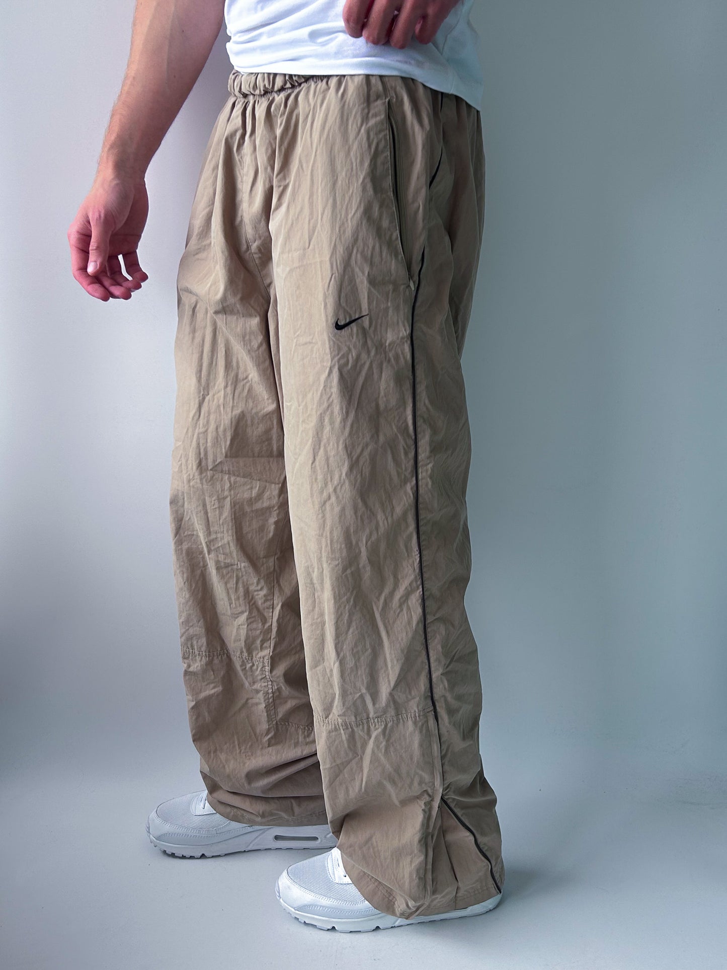 Nike Vintage Trackpants | L