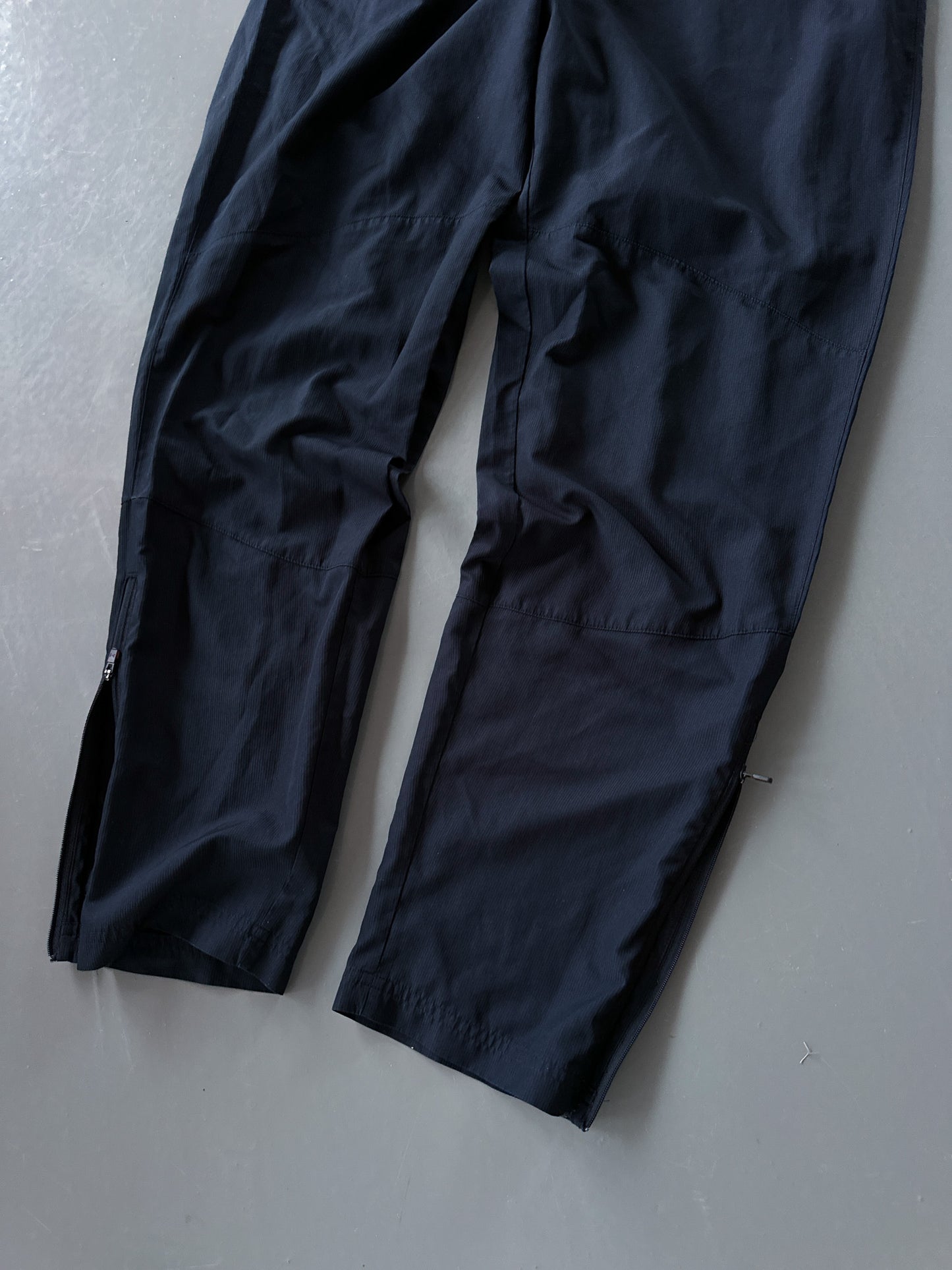 Under Armour Vintage Trackpants | M