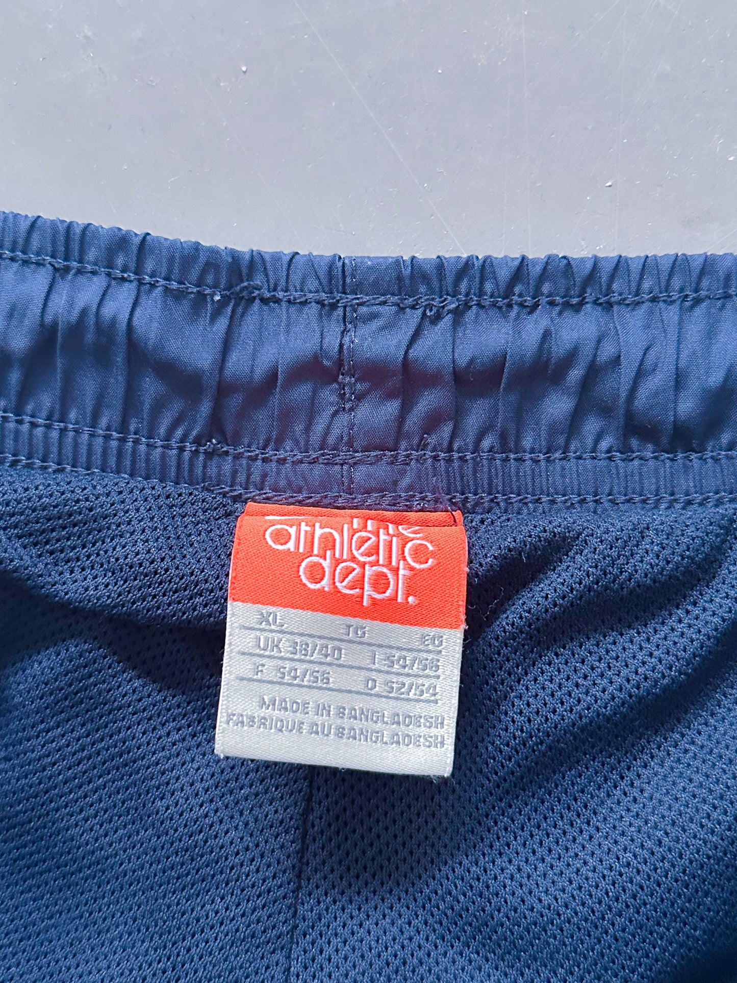 Nike Vintage Trackpants | XL