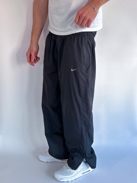 Nike Vintage Trackpants | M