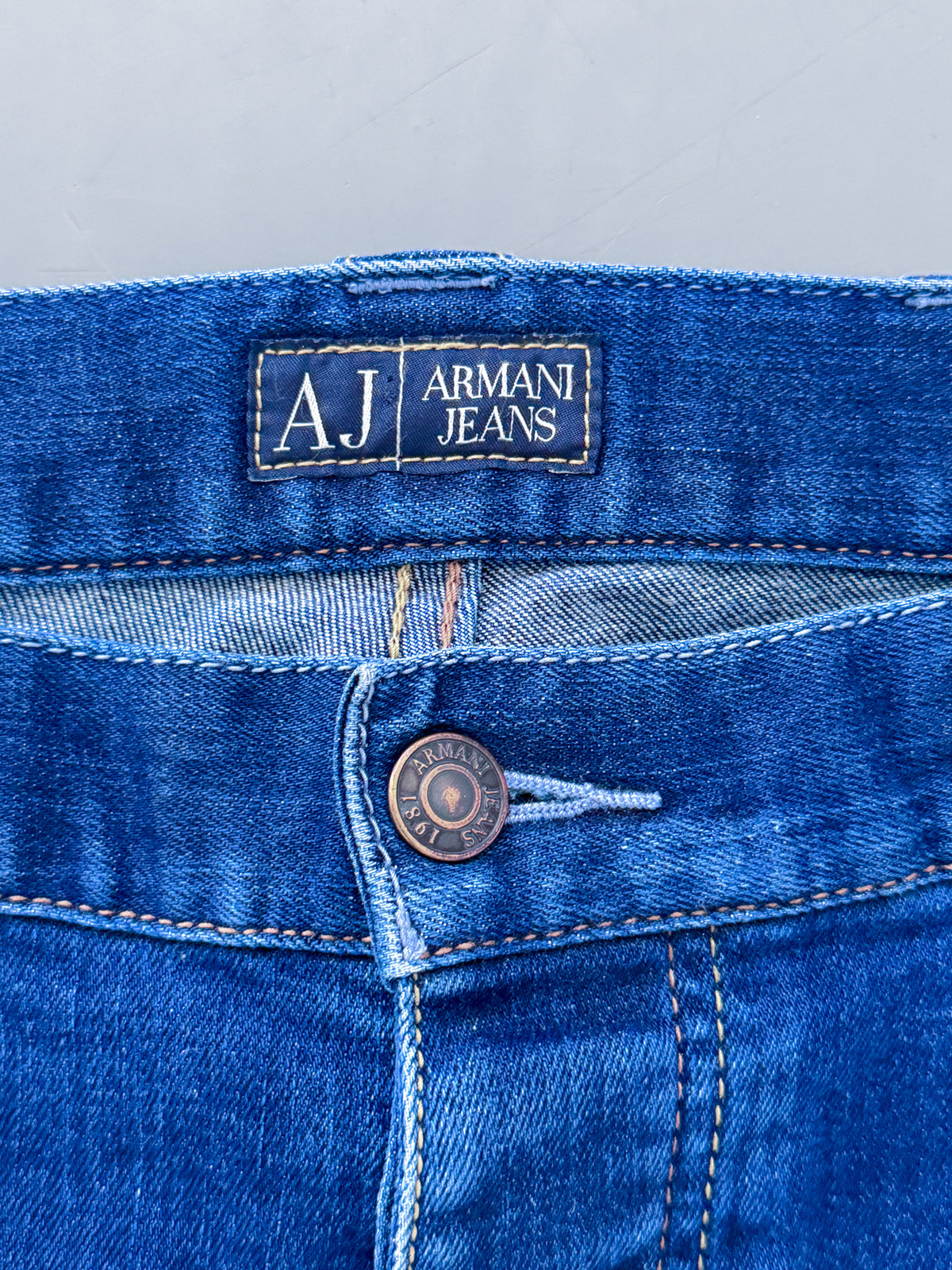 Armani Jeans Vintage Jeans | L