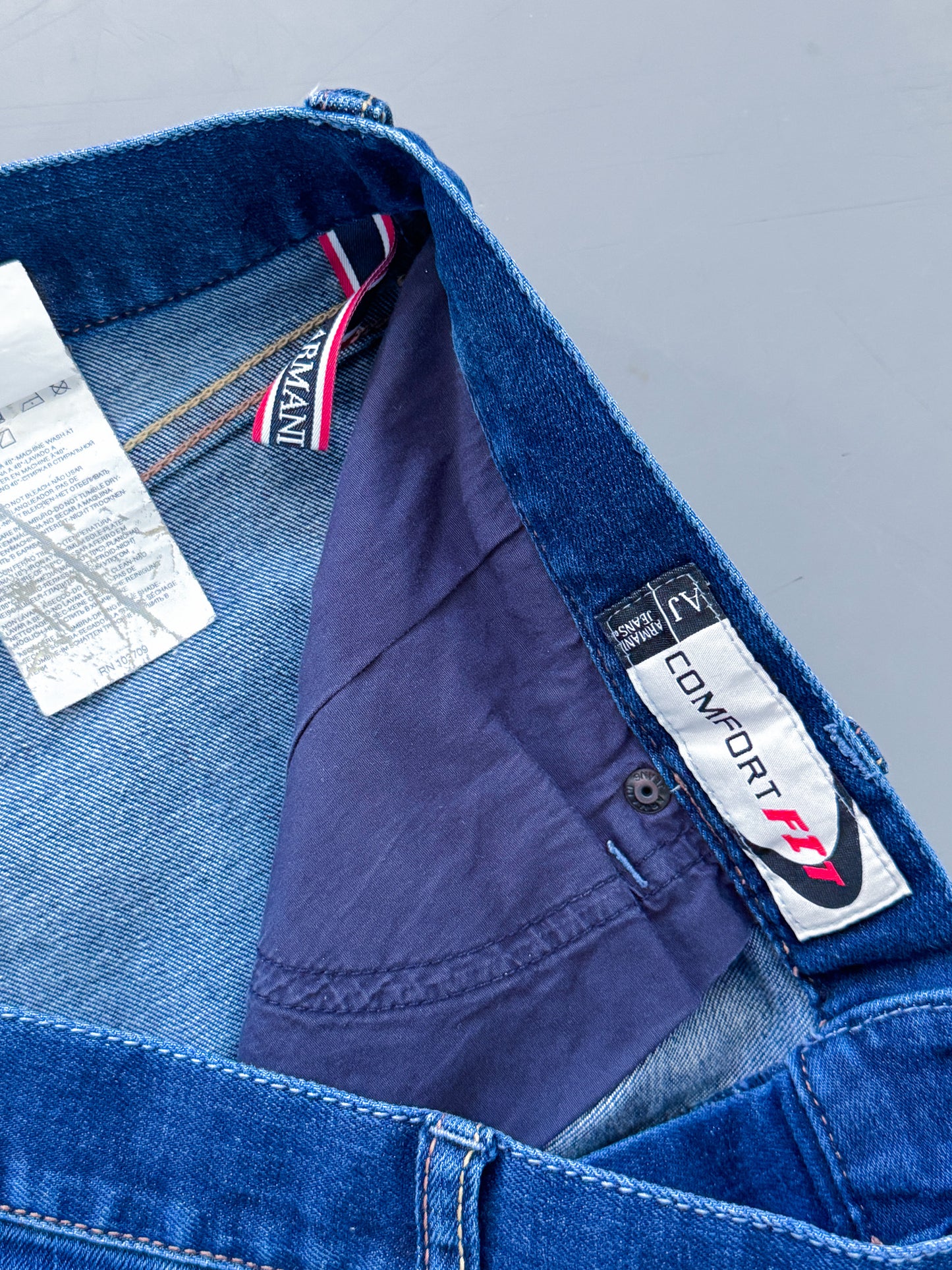 Armani Jeans Vintage Jeans | L