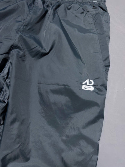 Nike Vintage Trackpants | M