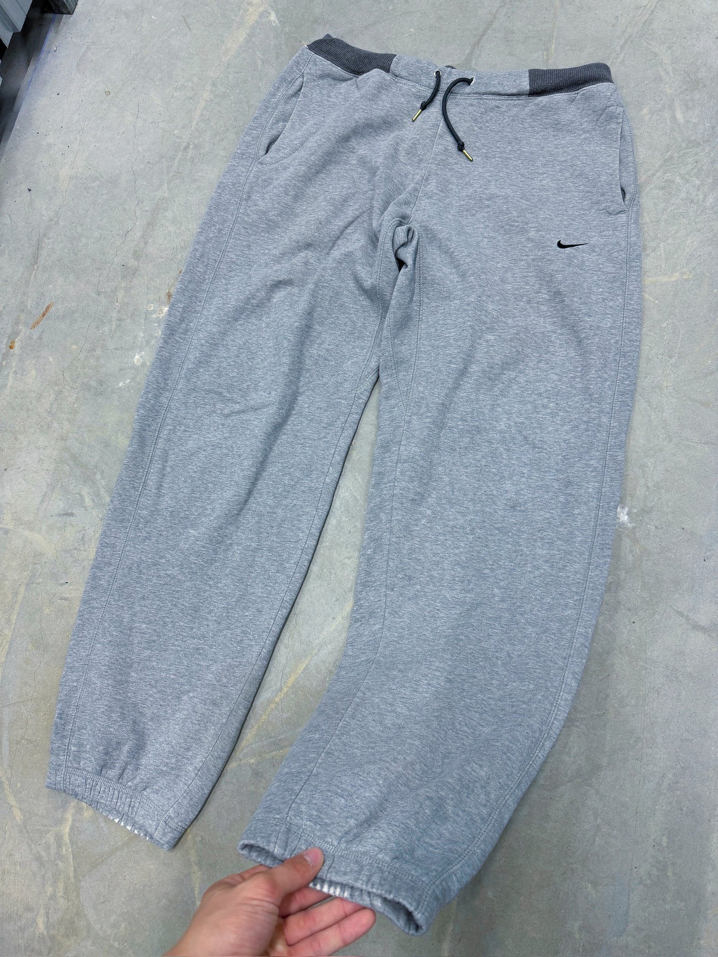 Nike Vintage Sweatpants | S