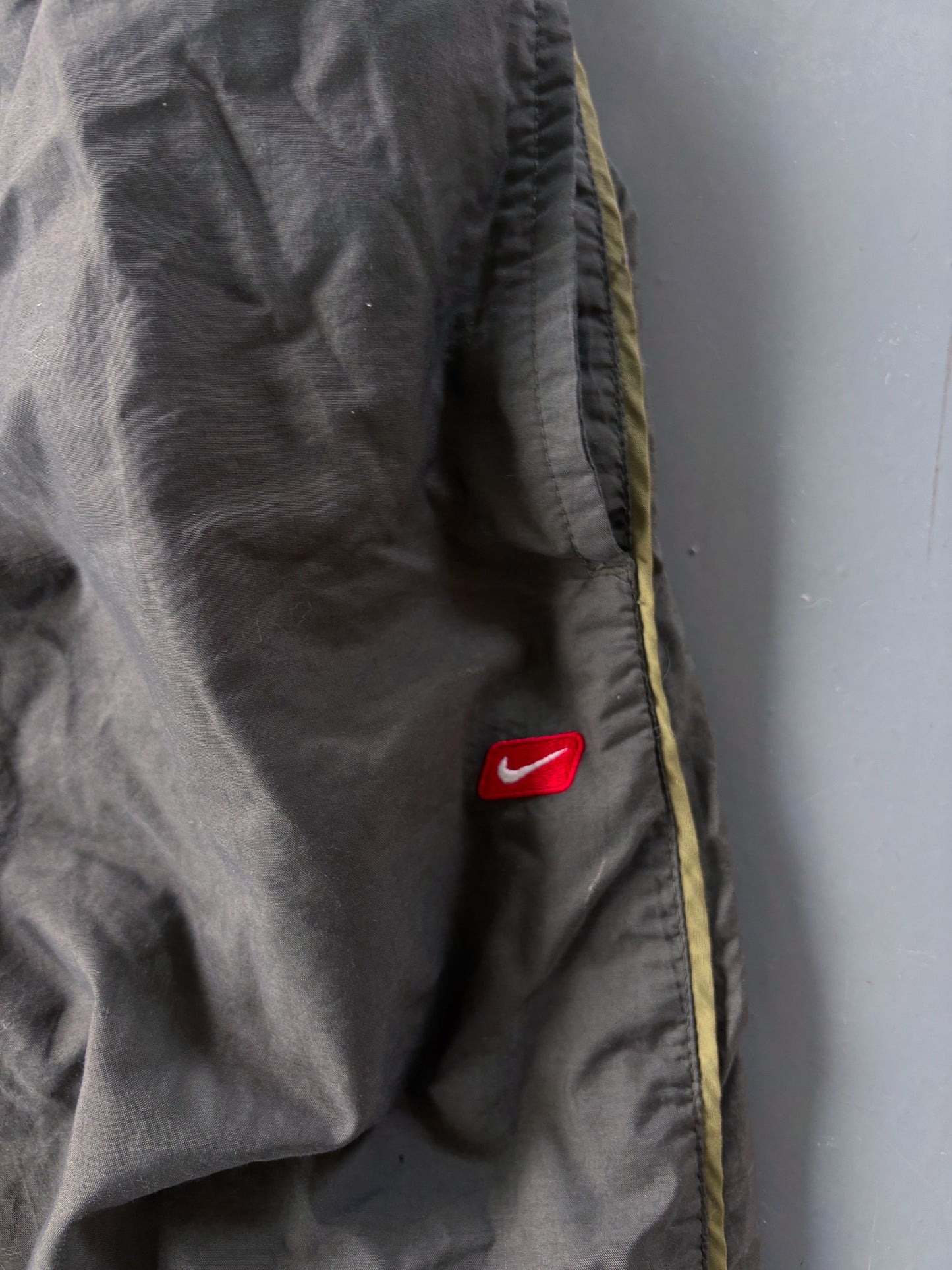 Nike Vintage Trackpants | XL