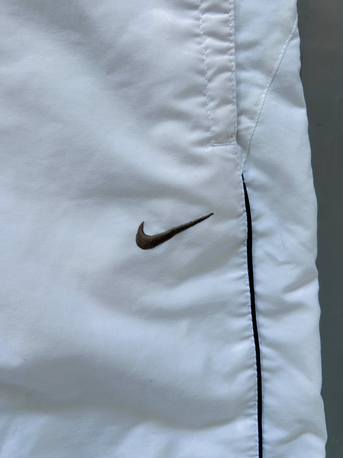 Nike Vintage Trackpants | L