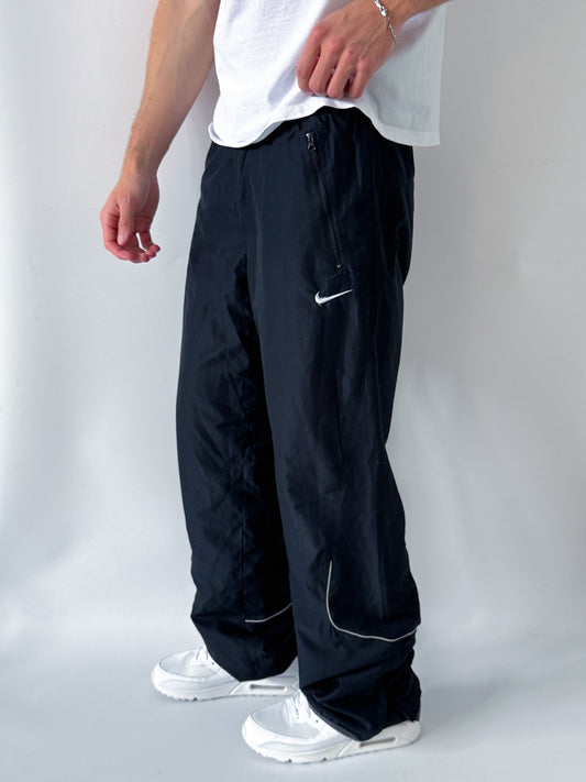Nike Vintage Trackpants | M