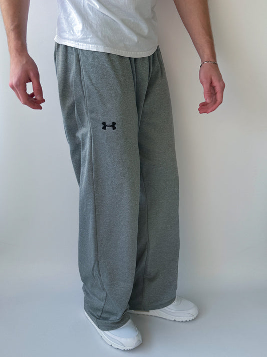 Under Armour Vintage Sweatpants | L