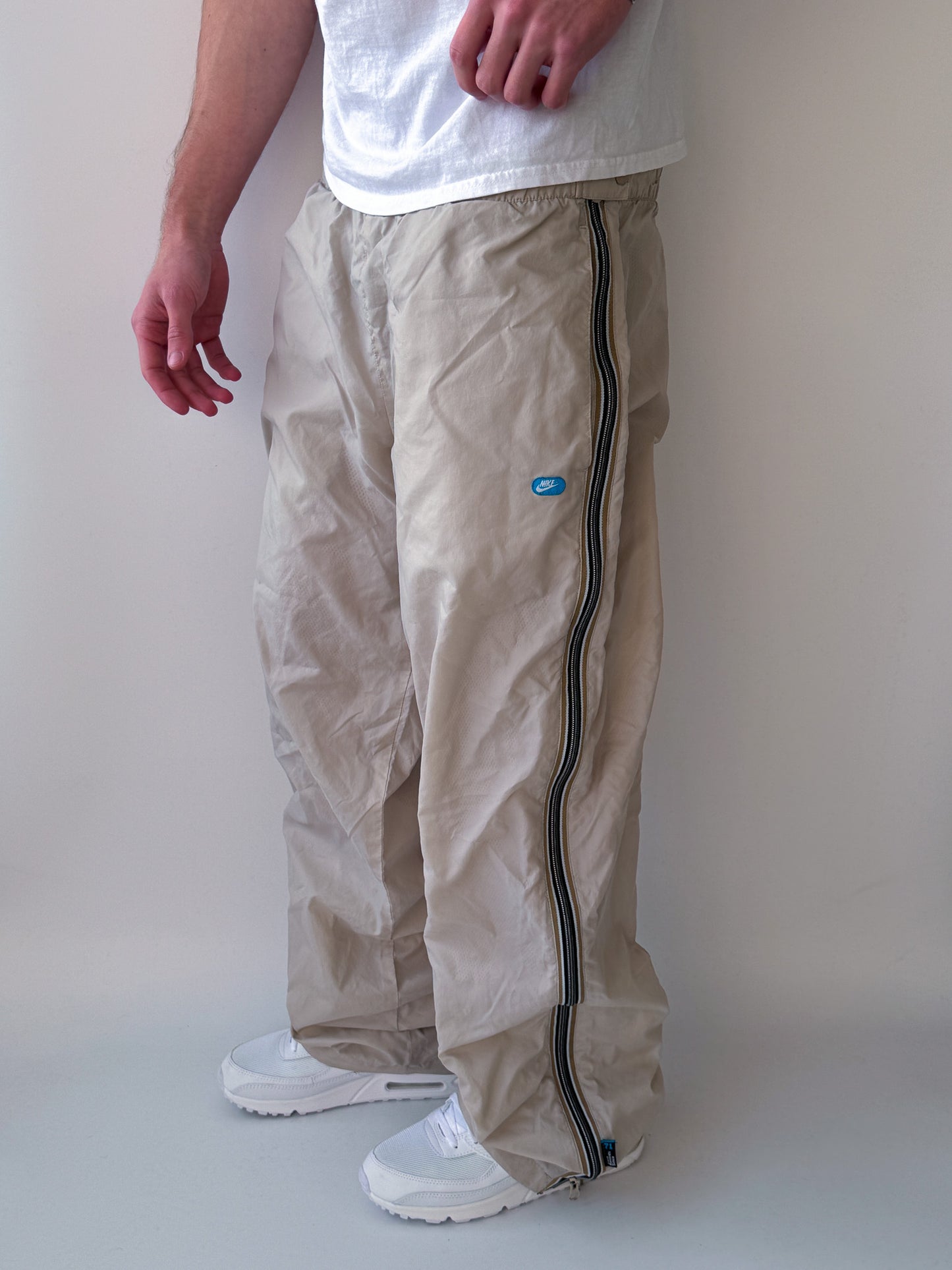 Nike Vintage Trackpants | L