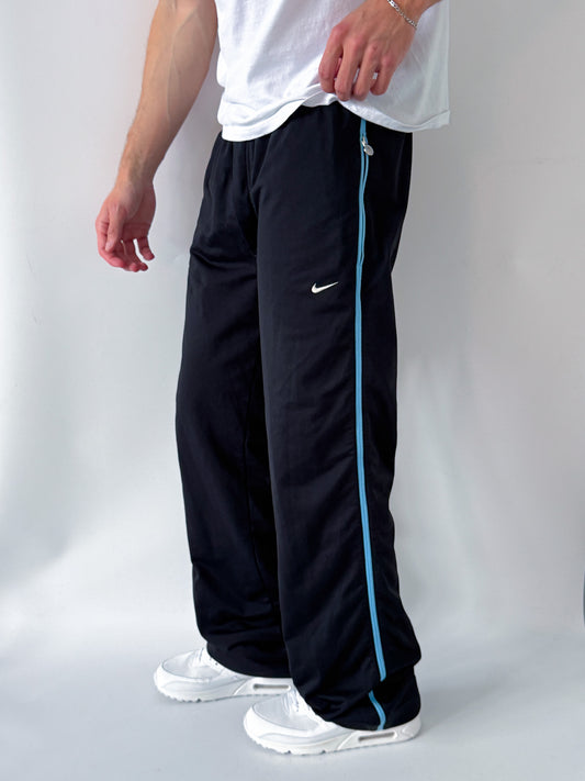Nike Vintage *PREMIUM* Trackpants | M