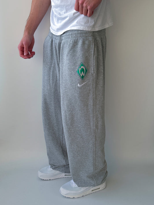Nike x Werder Bremen Vintage Sweatpants | XL