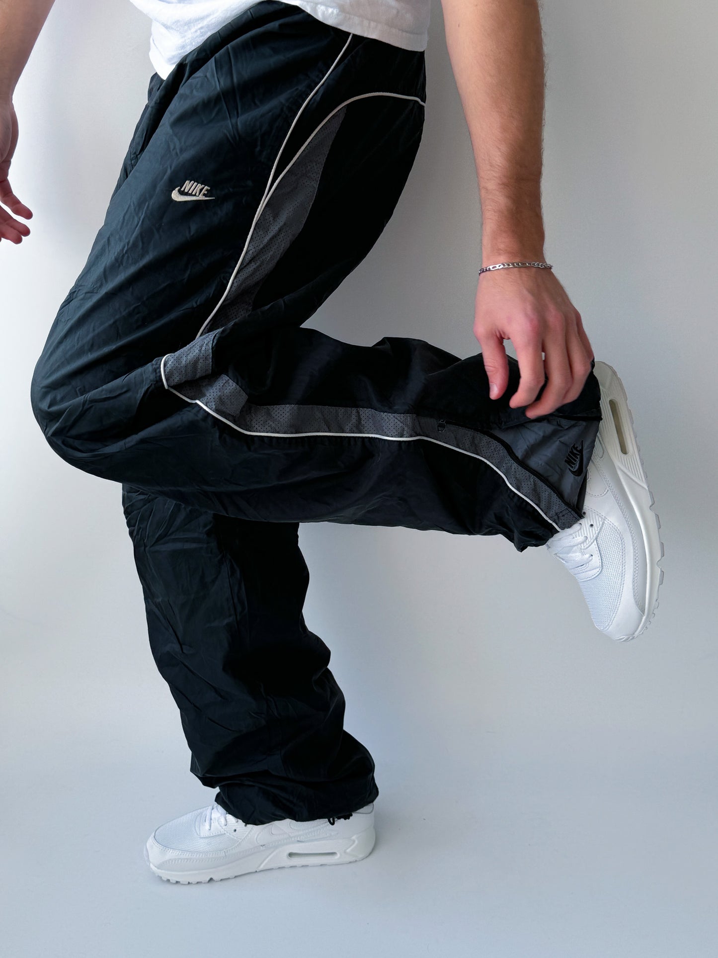 Nike Vintage Trackpants | XL