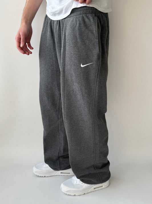 Nike Vintage Sweatpants | S
