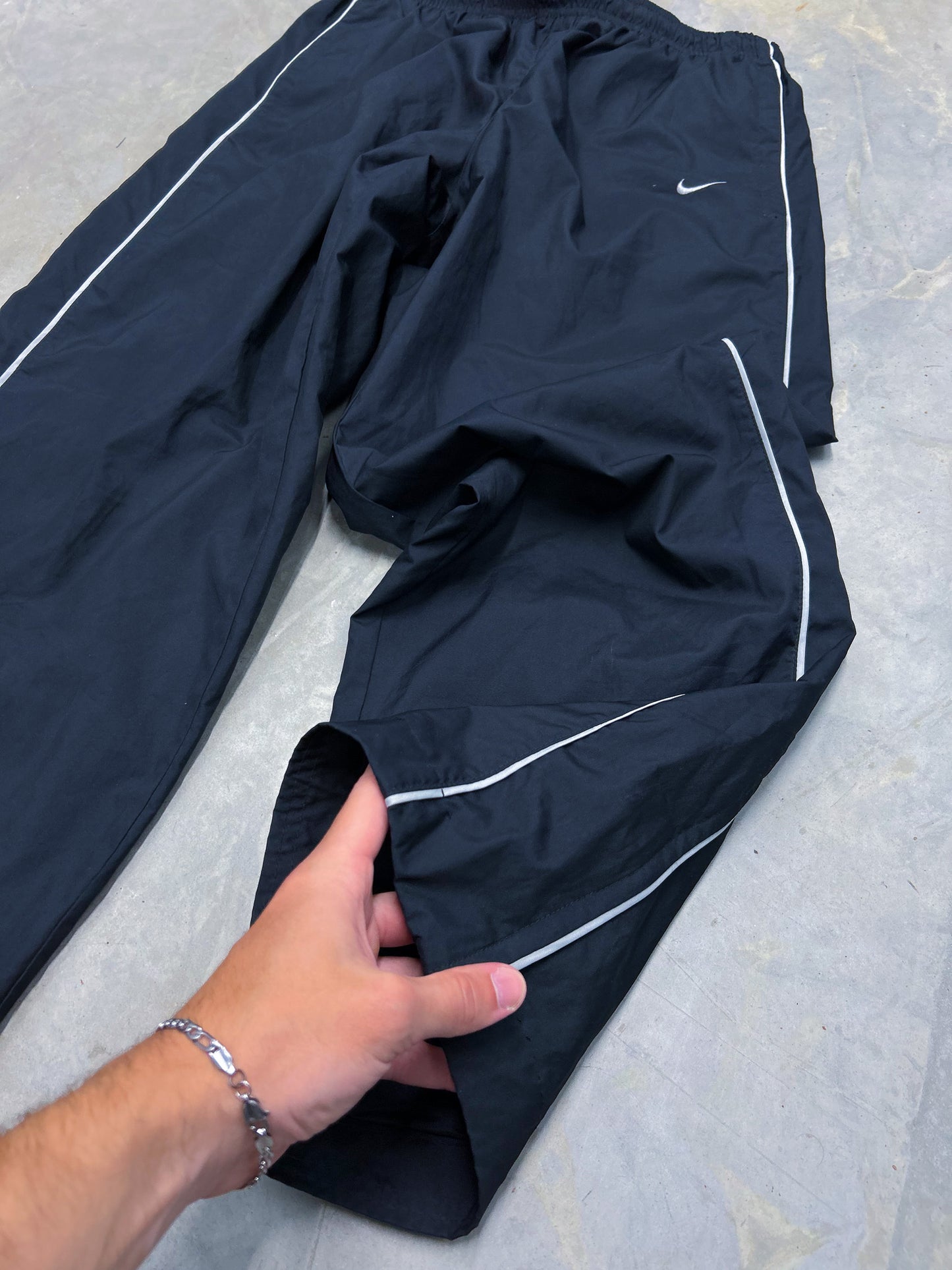 Nike Vintage Trackpants | L