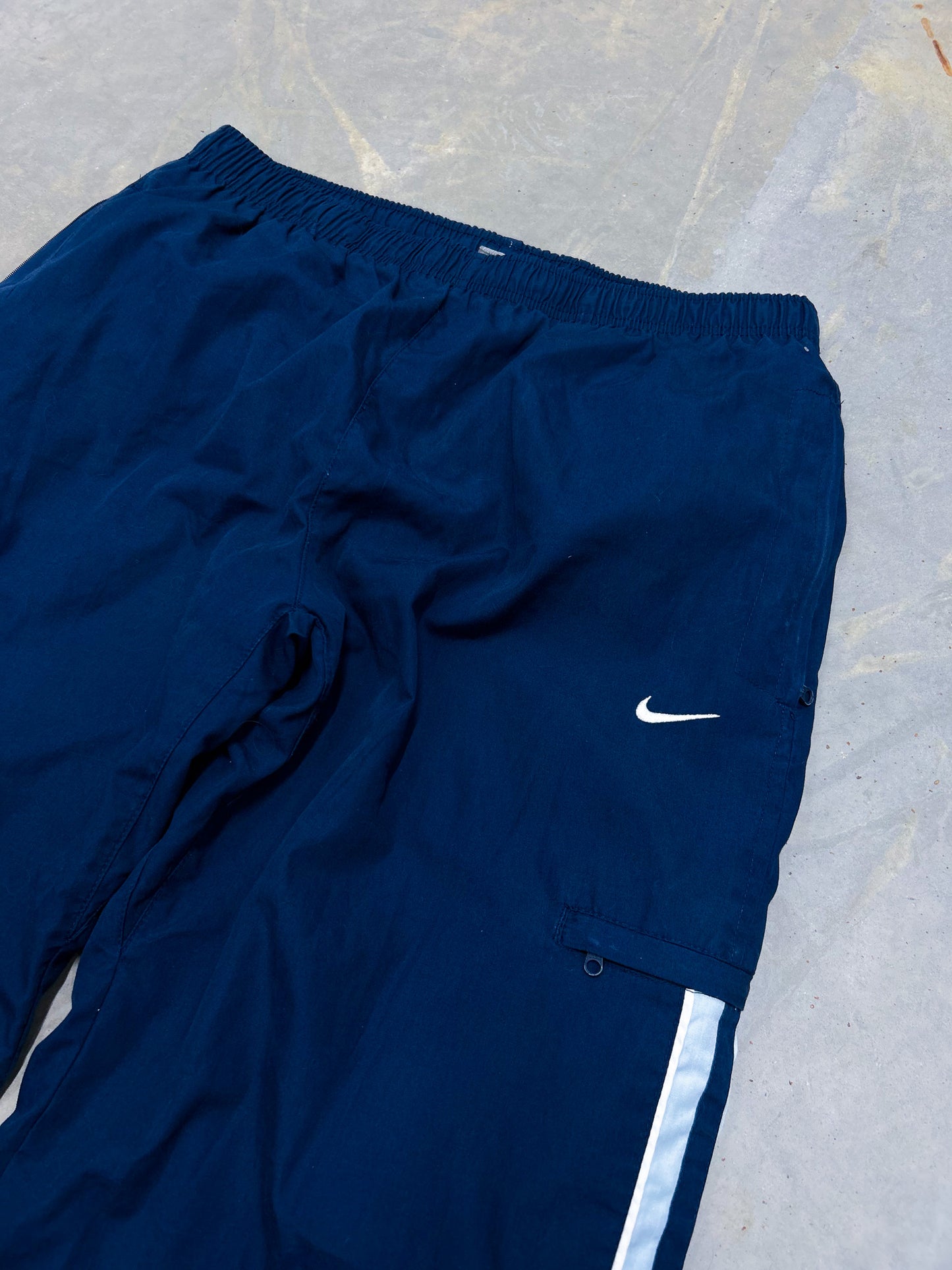 Nike Vintage Trackpants | L