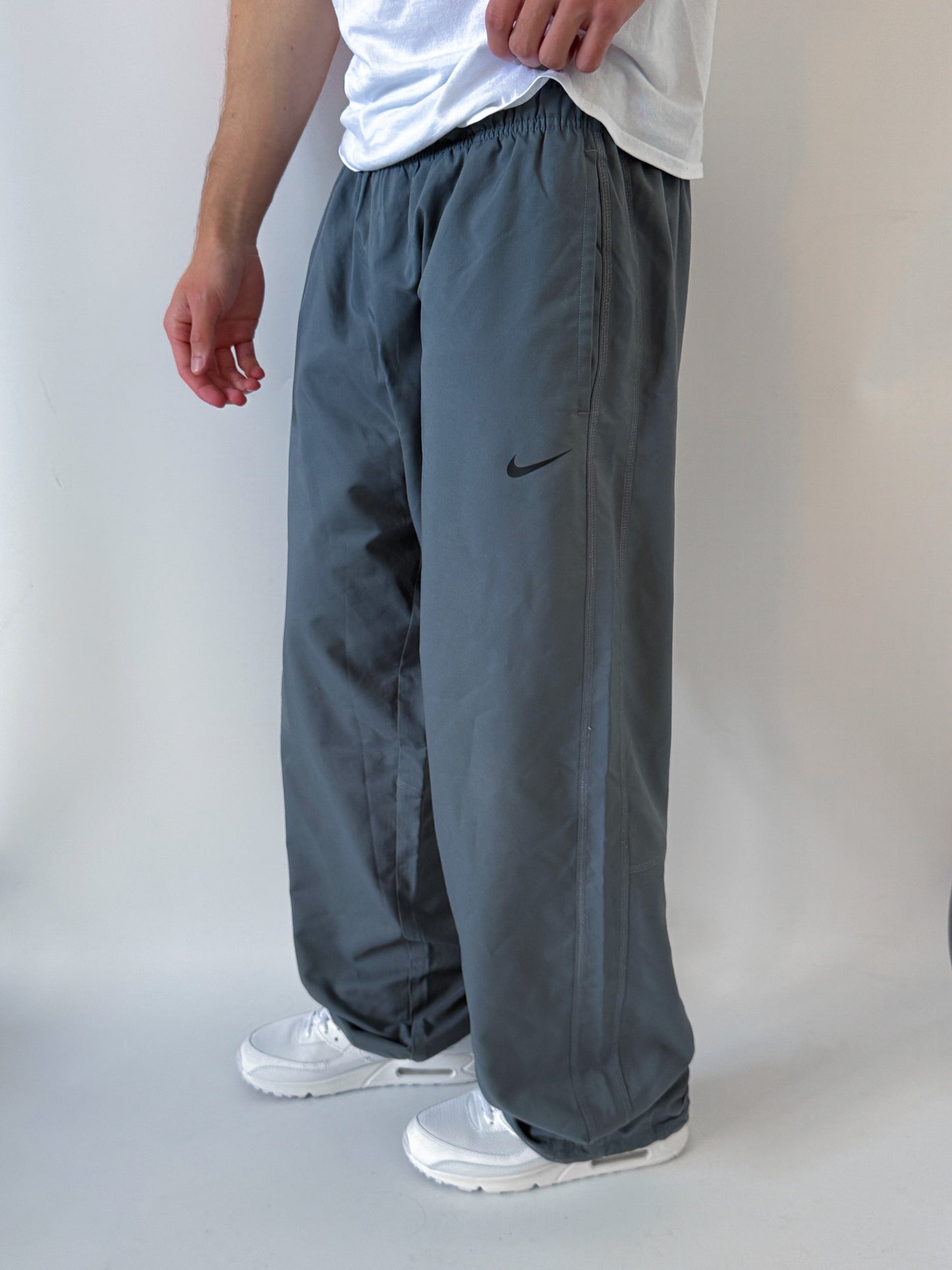 Nike Vintage Trackpants | L
