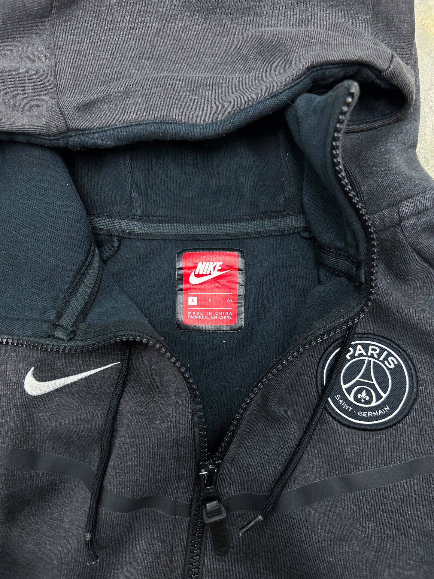 Nike Tech Fleece x PSG Jacke | S