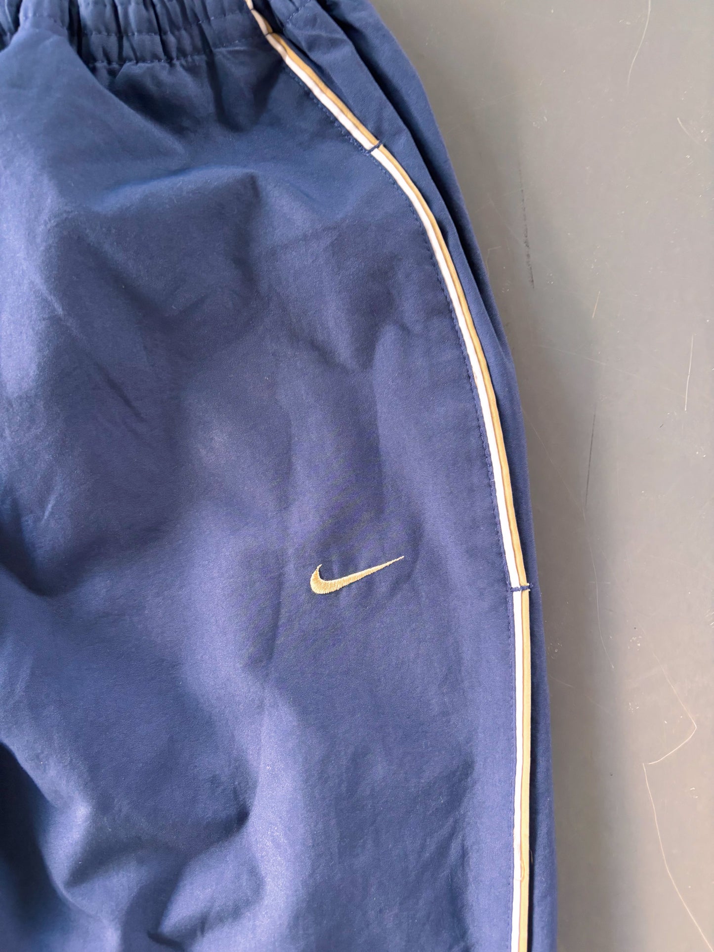 Nike Vintage Trackpants | M