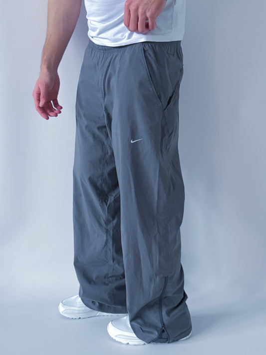 Nike Vintage Trackpants | M