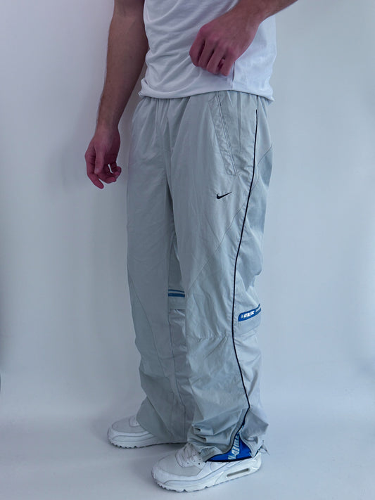 Nike Vintage Trackpants | M