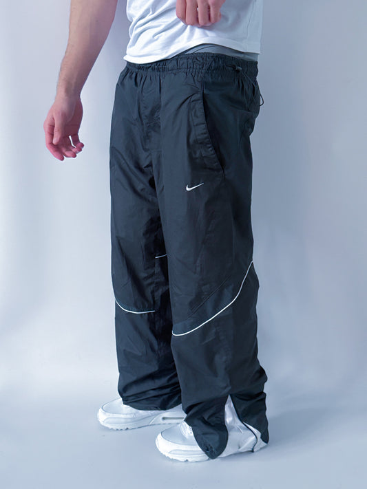 Nike Vintage Trackpants | M