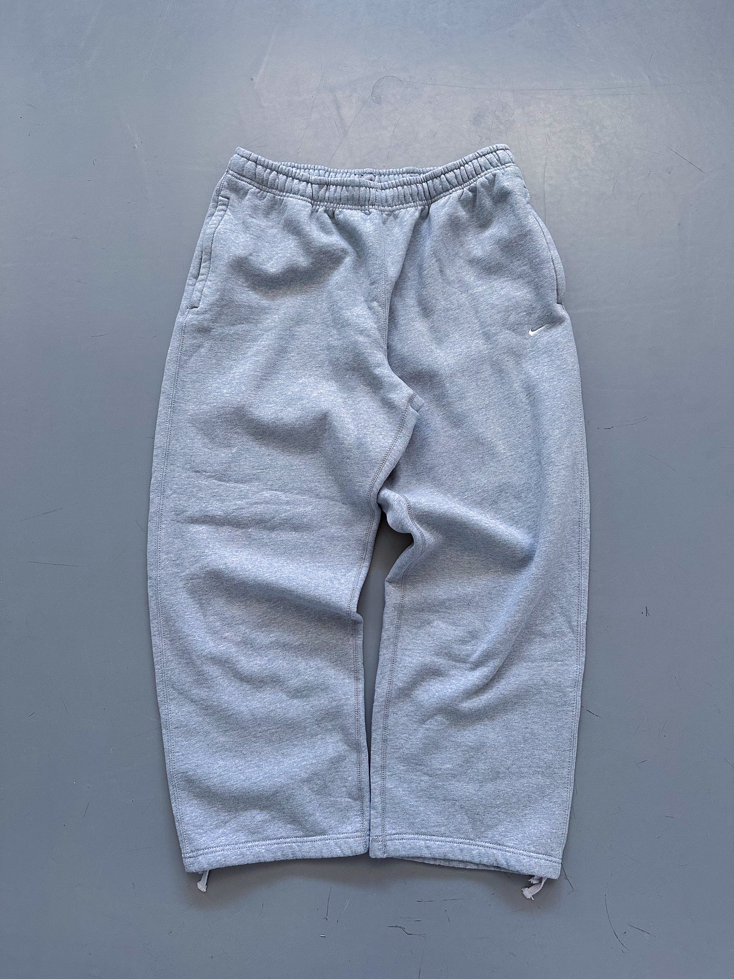 Nike Vintage Open Leg Sweatpants / Jogger | L
