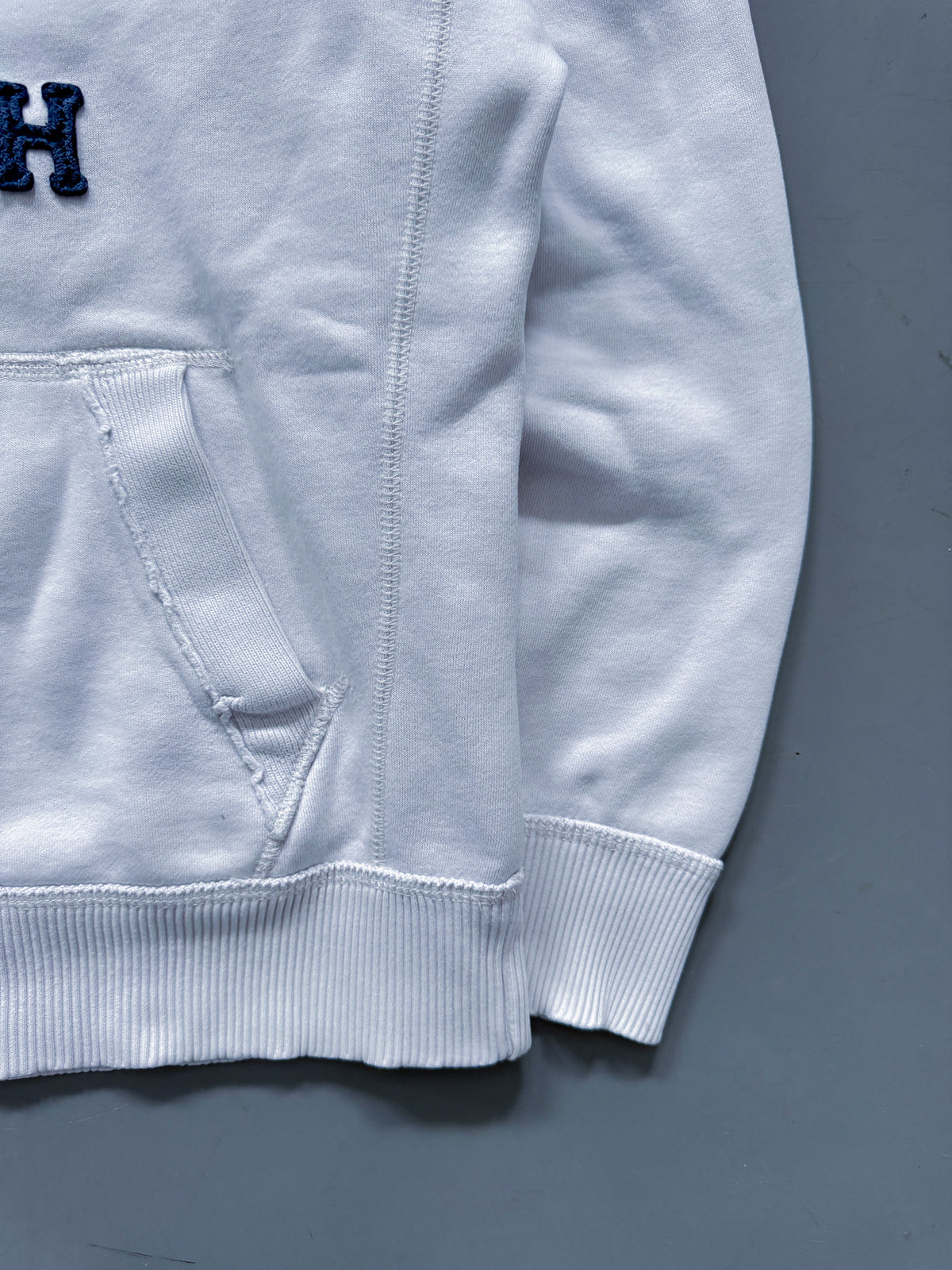 Abercrombie & Fitch Vintage Pullover | M