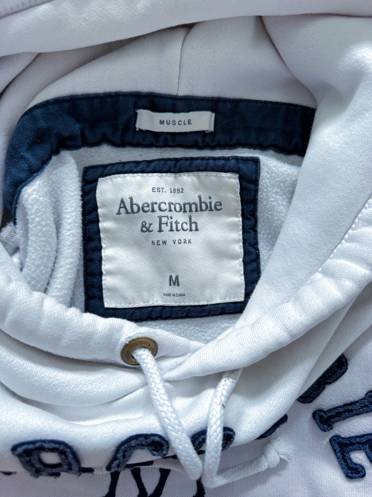 Abercrombie & Fitch Vintage Pullover | M