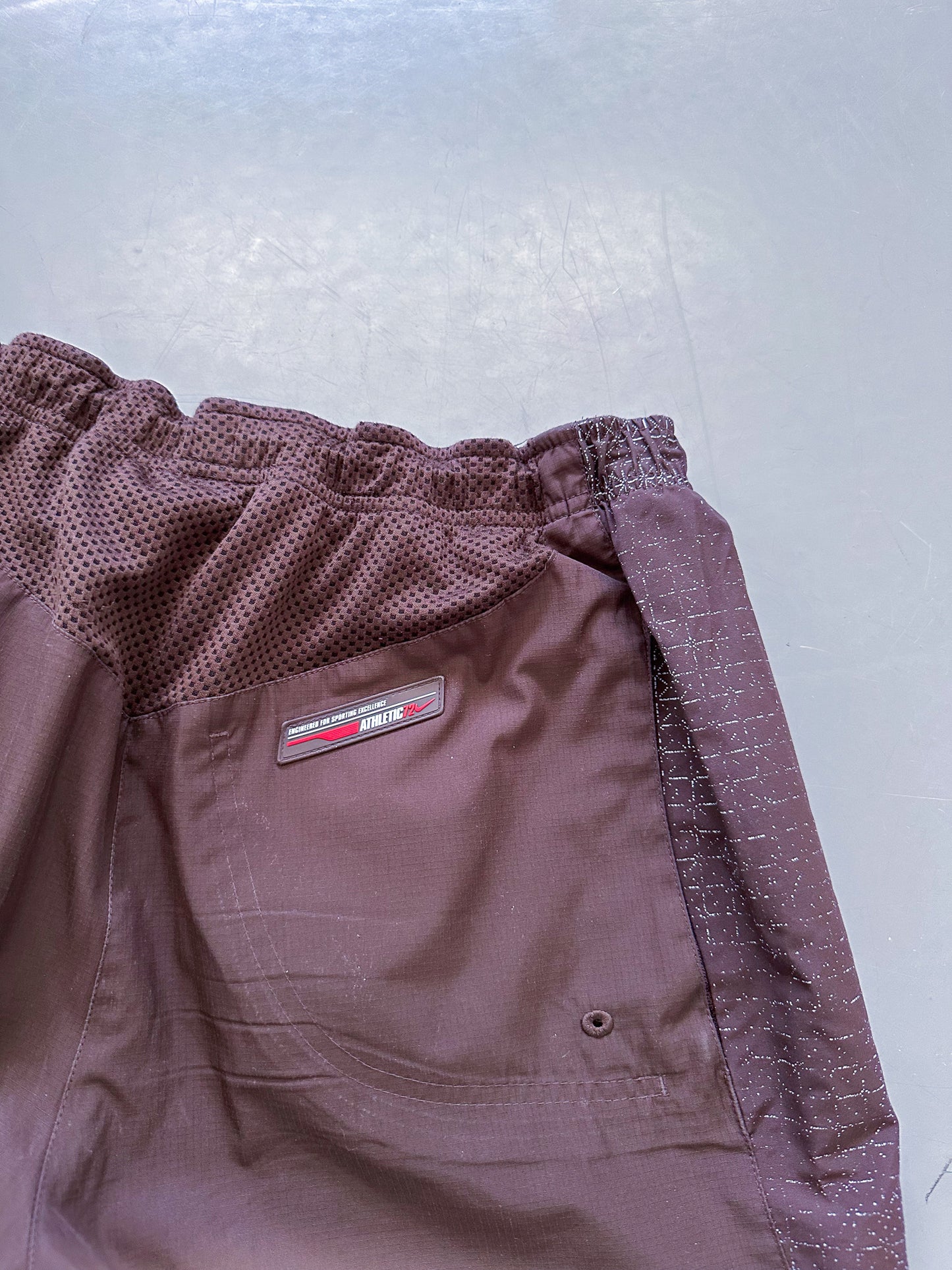 Nike Vintage *BROWN* Trackpants | M