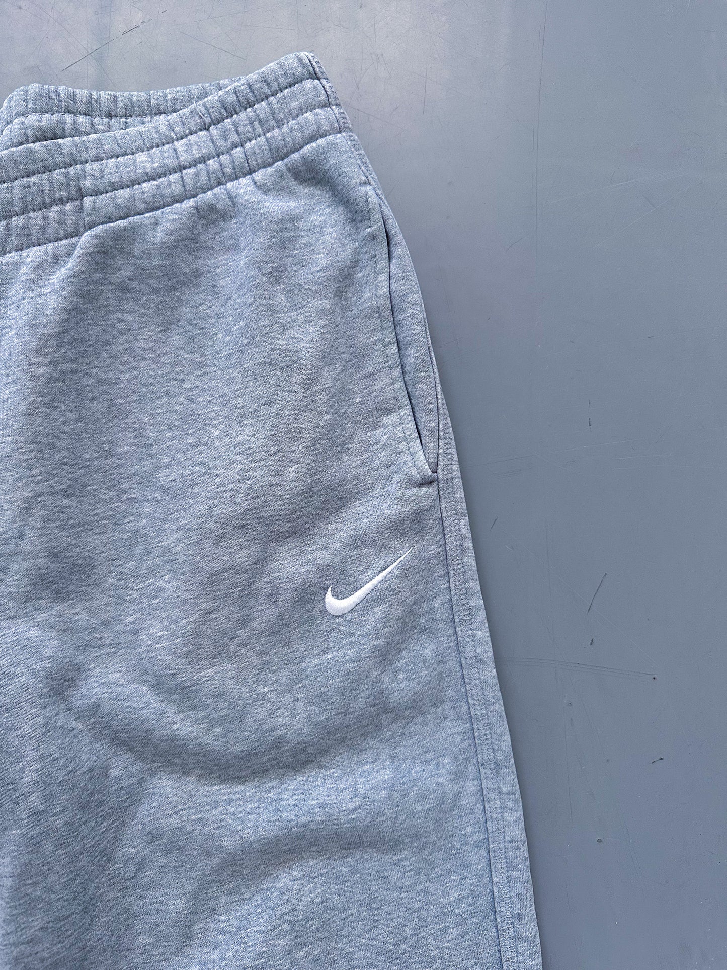 Nike Vintage Open Leg Sweatpants / Jogger | M