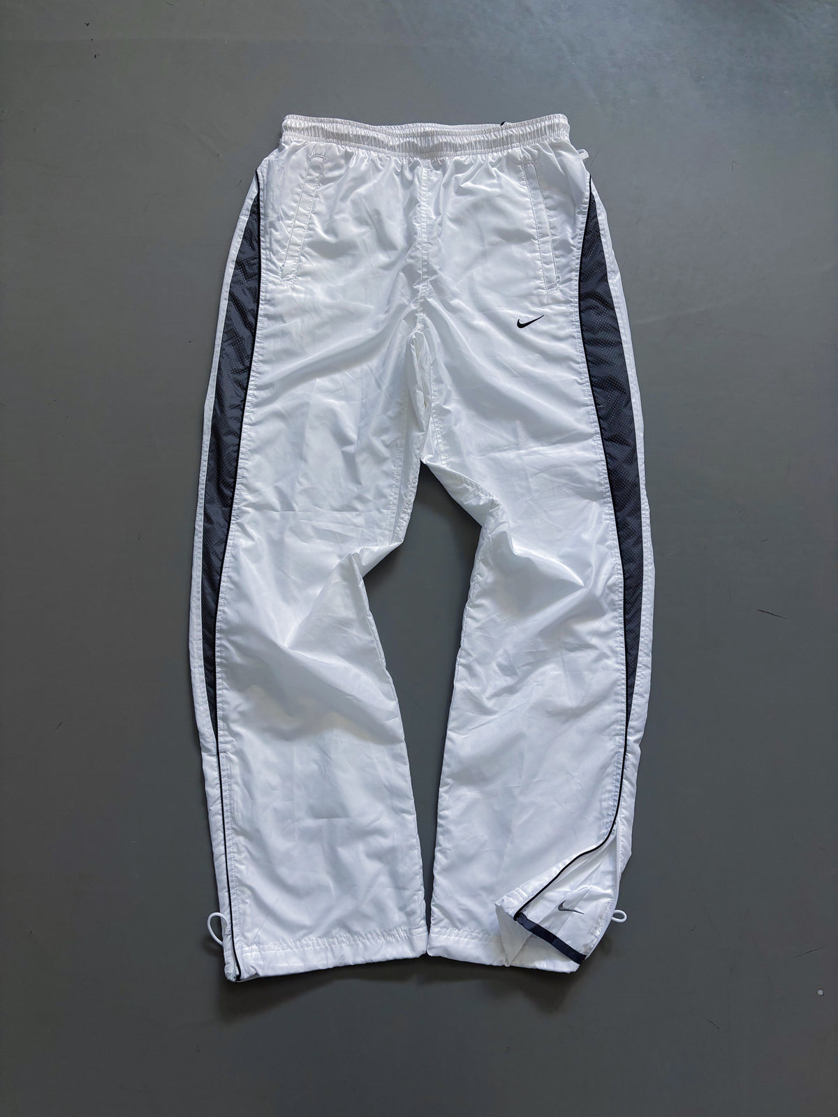 Nike Vintage *PREMIUM* Trackpants | M