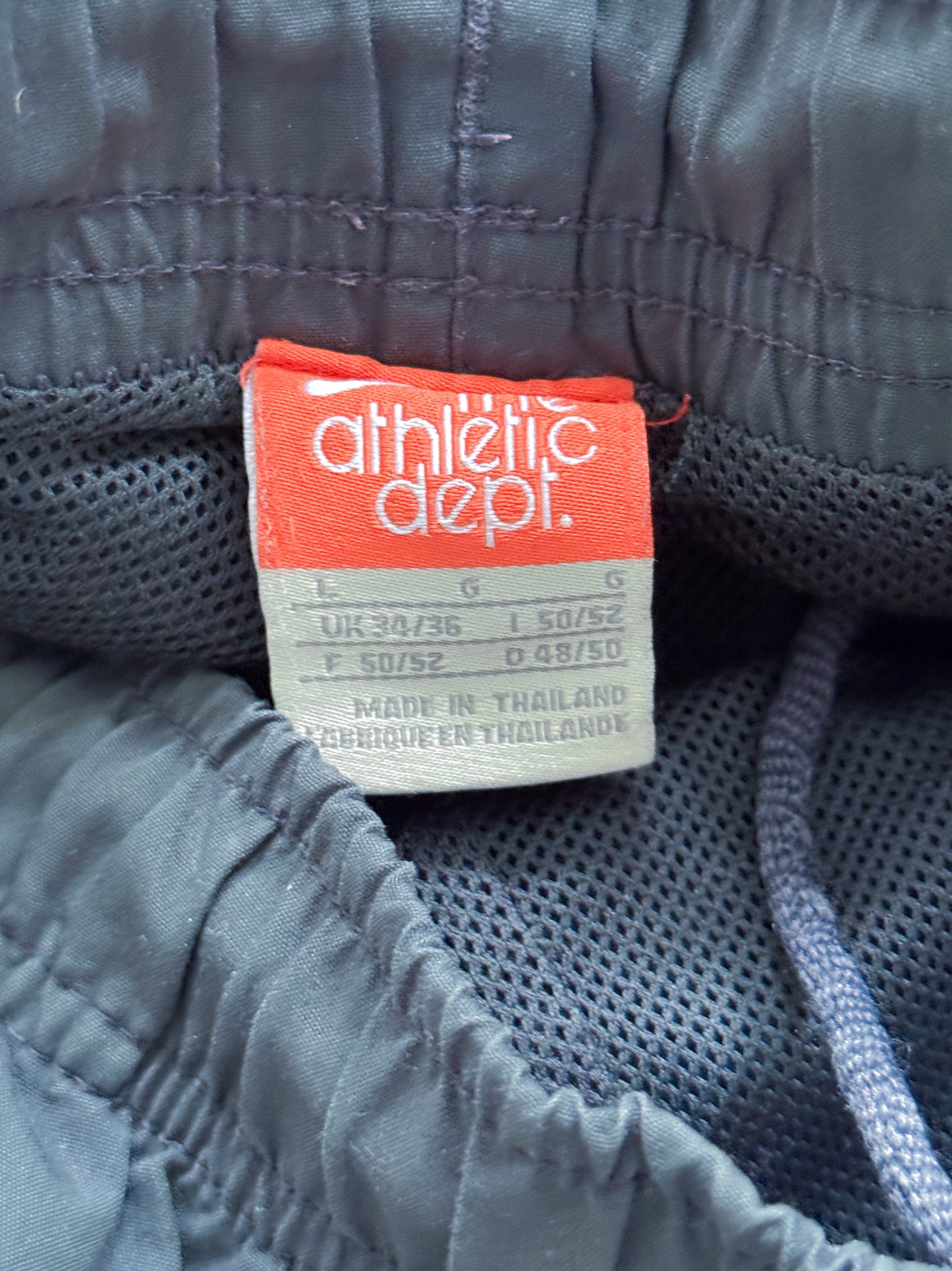 Vintage Nike Shorts | L