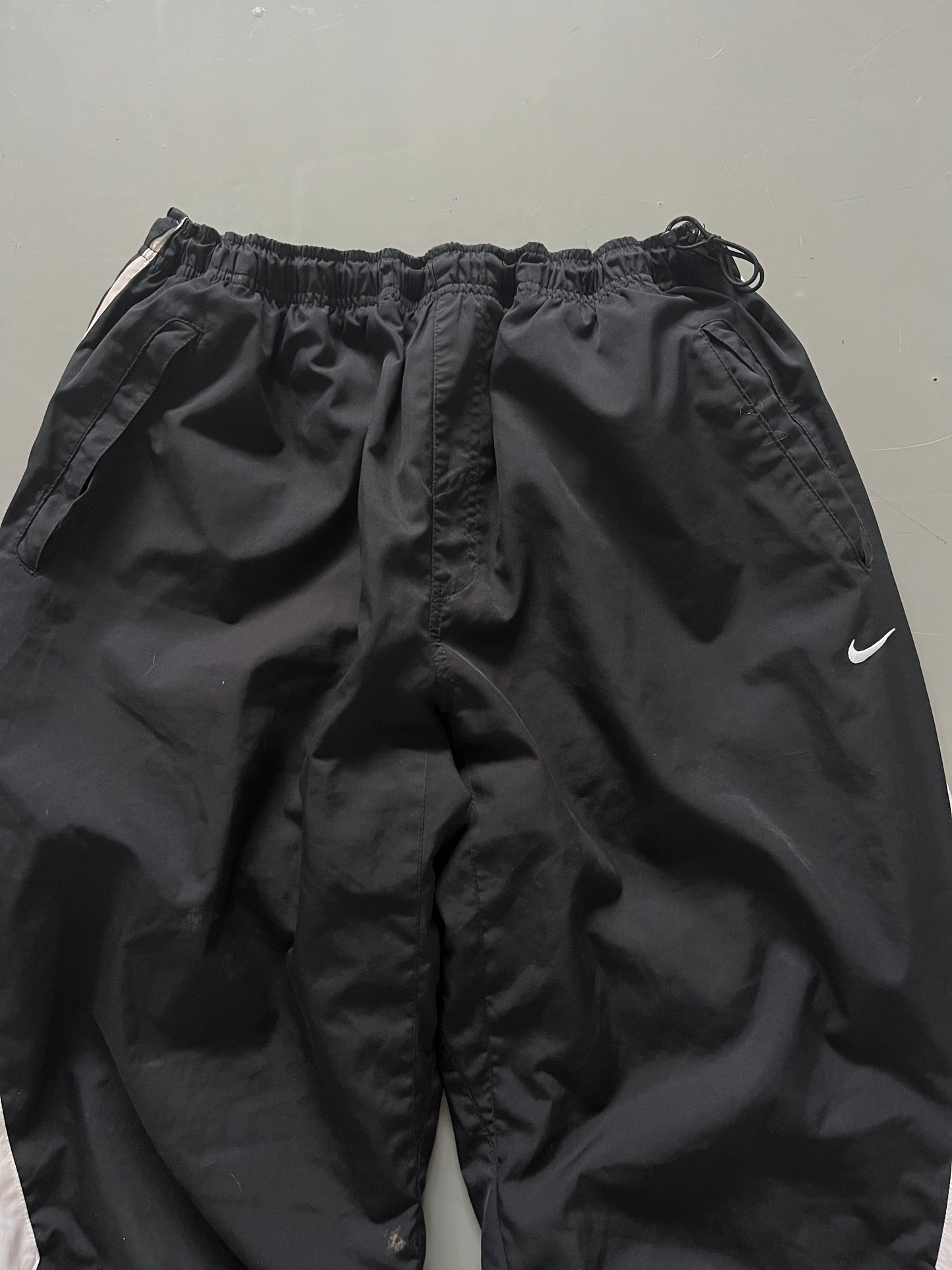 Nike Vintage Trackpants | L