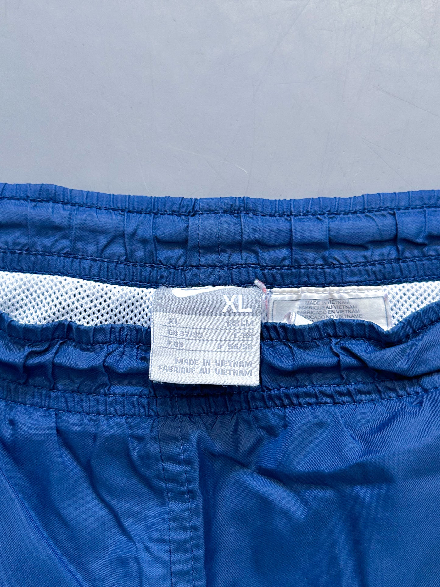 Nike Vintage Trackpants | L