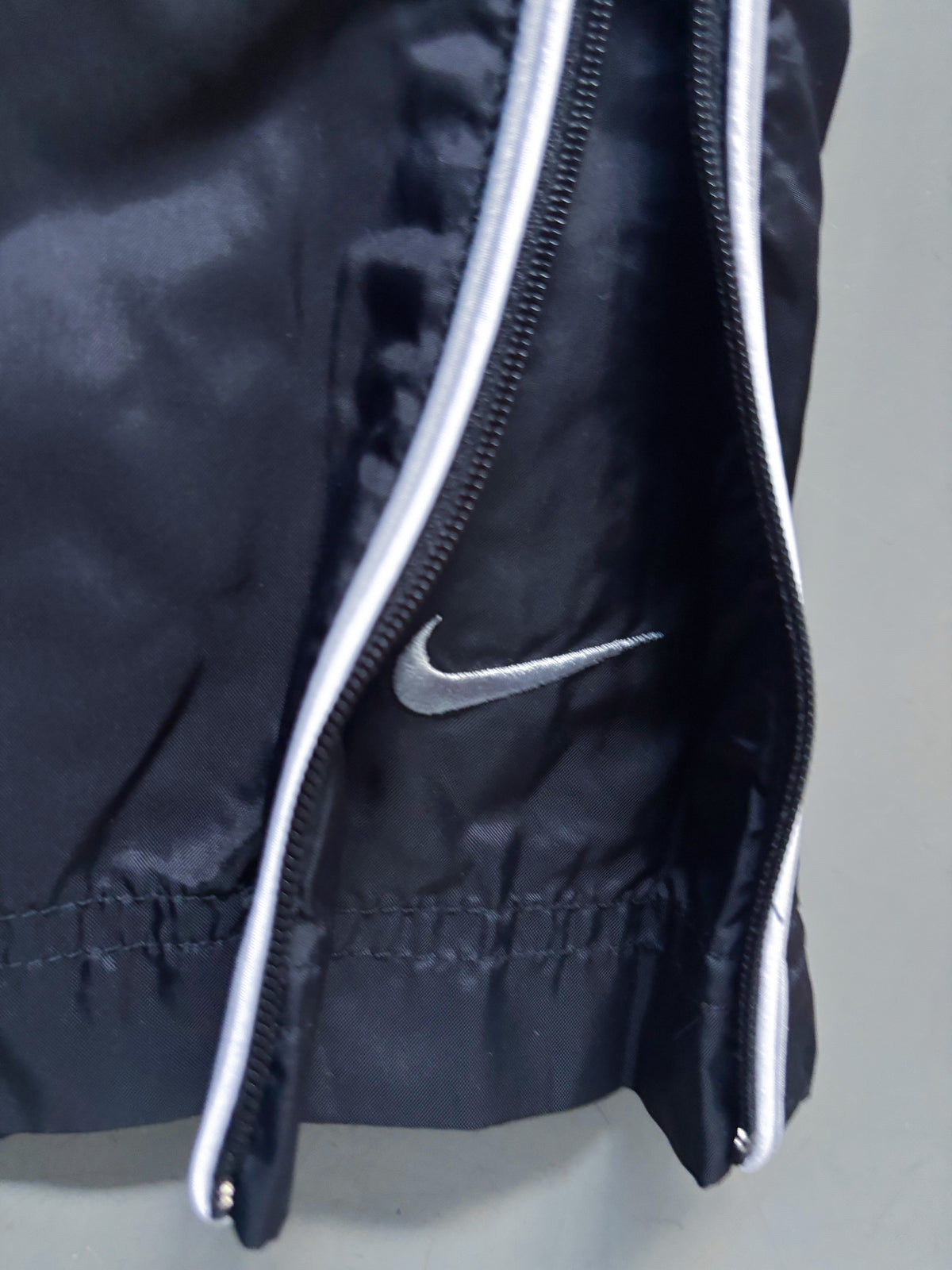 Nike Vintage *PREMIUM*  Trackpants | M