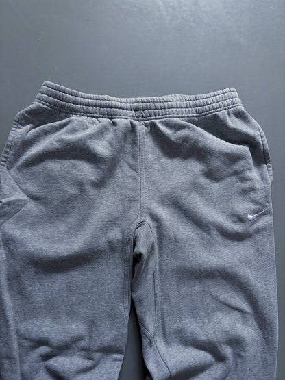 Nike Vintage Trackpants | M