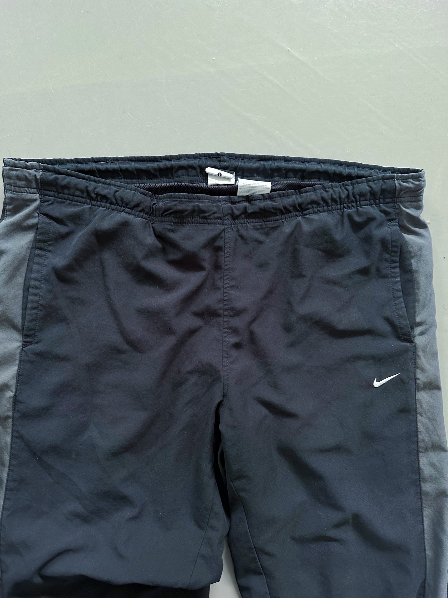 Nike Vintage Trackpants | L