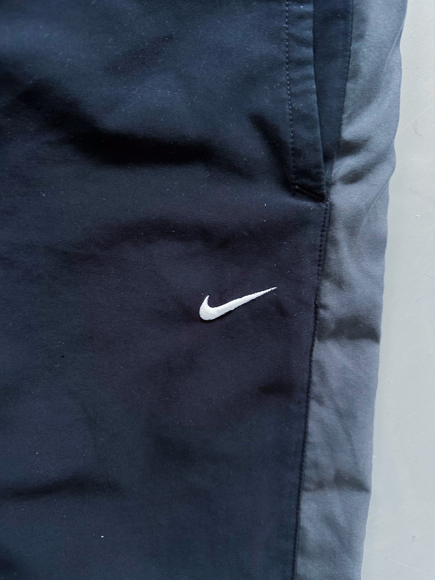 Nike Vintage Trackpants | L