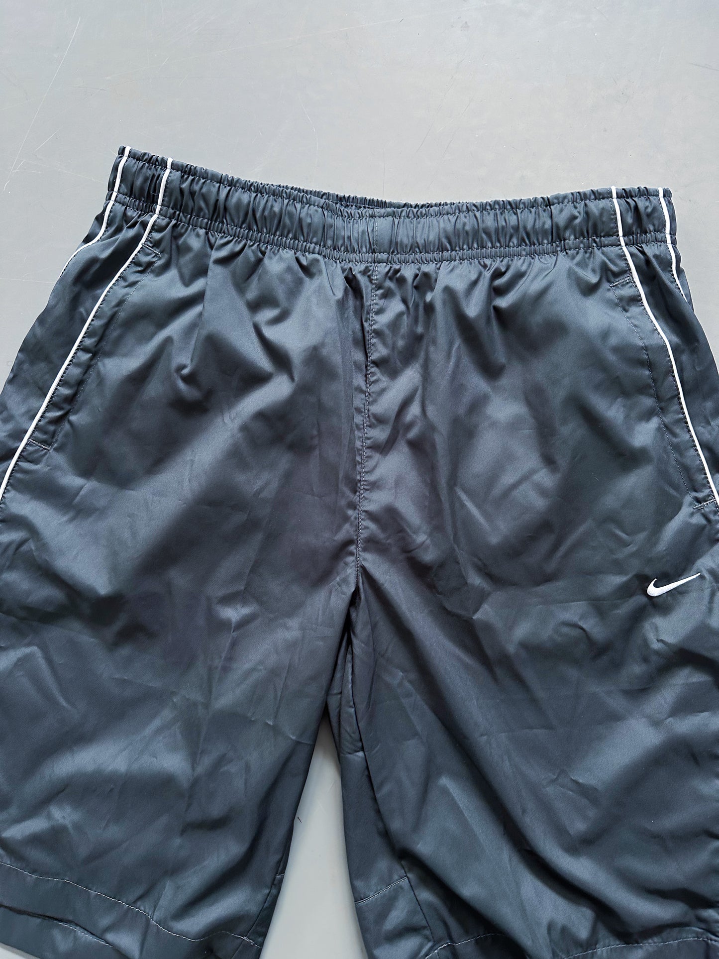 Vintage Nike Shorts | M