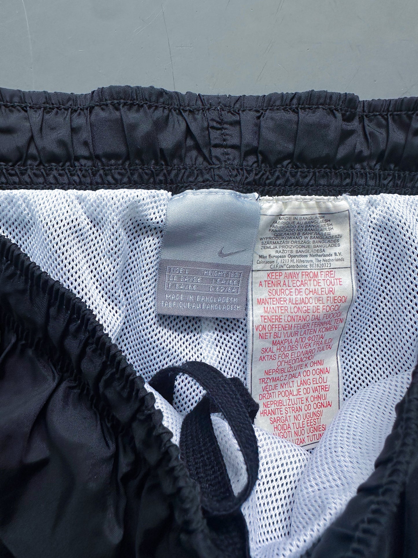 Nike Vintage Trackpants | L