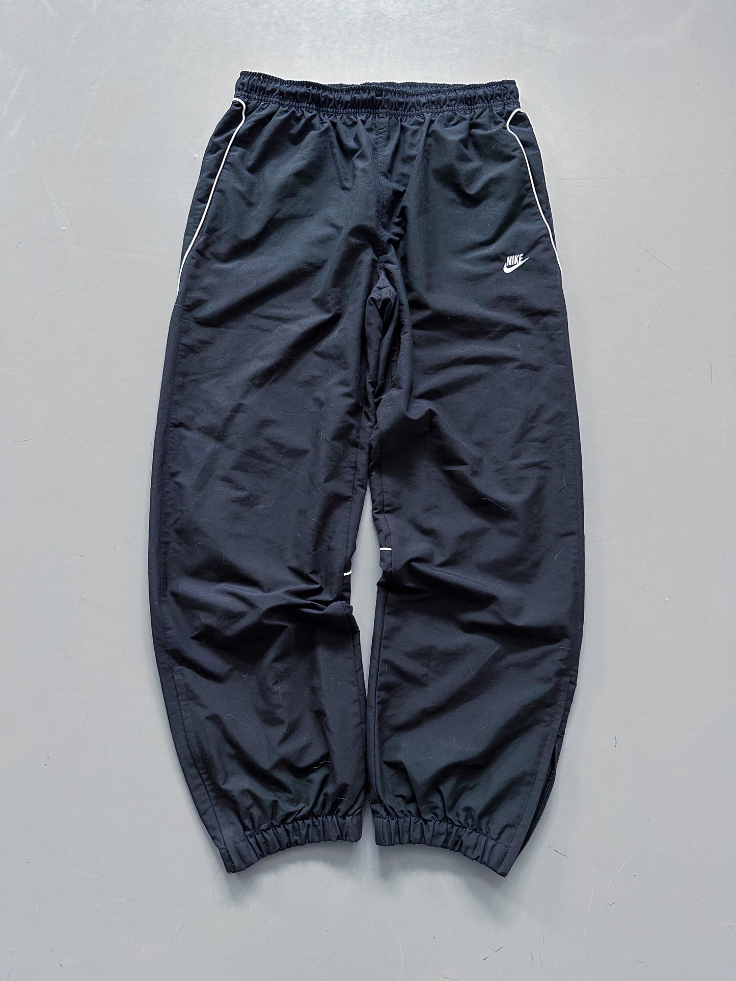 Nike Vintage Trackpants | L