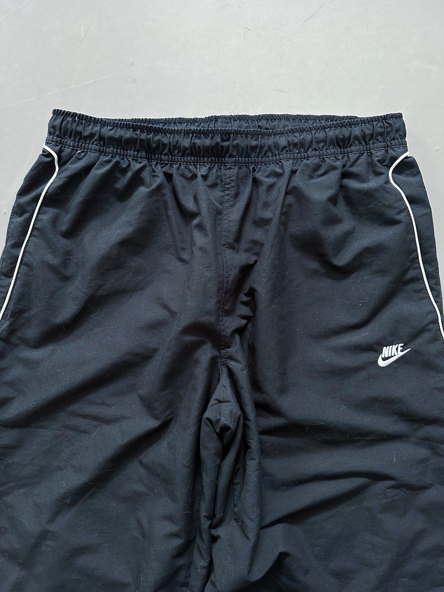 Nike Vintage Trackpants | L