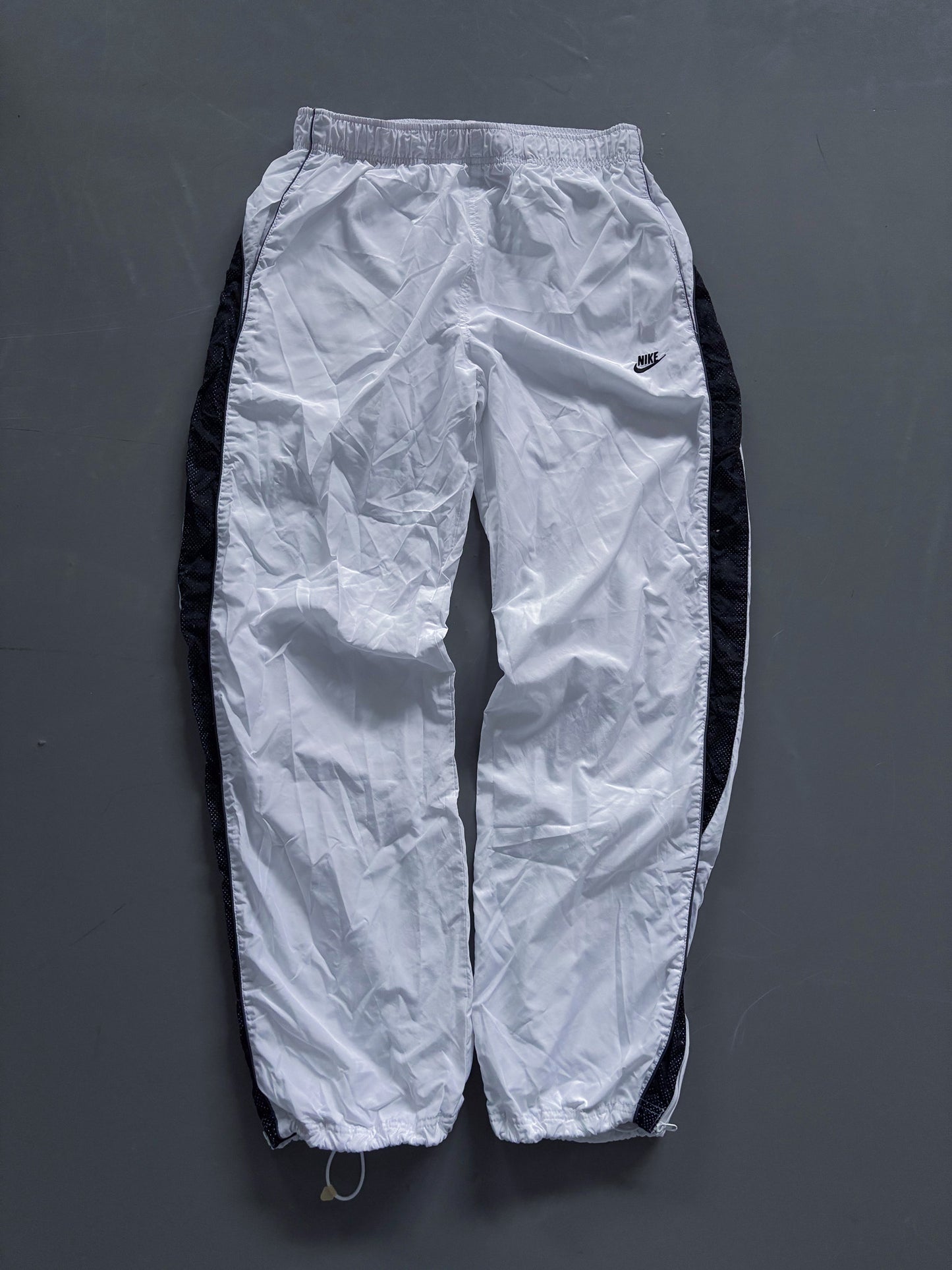 Nike Vintage *PREMIUM* Trackpants | L