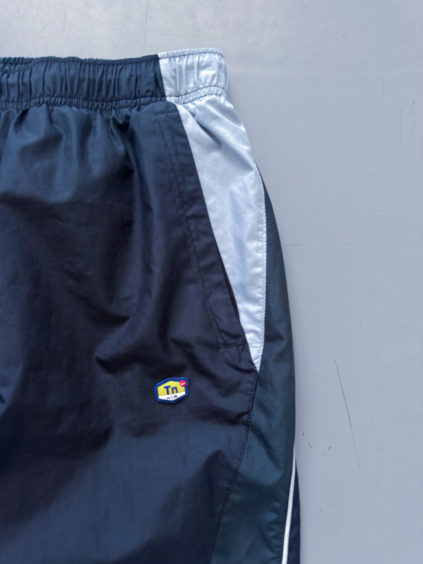 Nike Vintage *TN* Trackpants | S