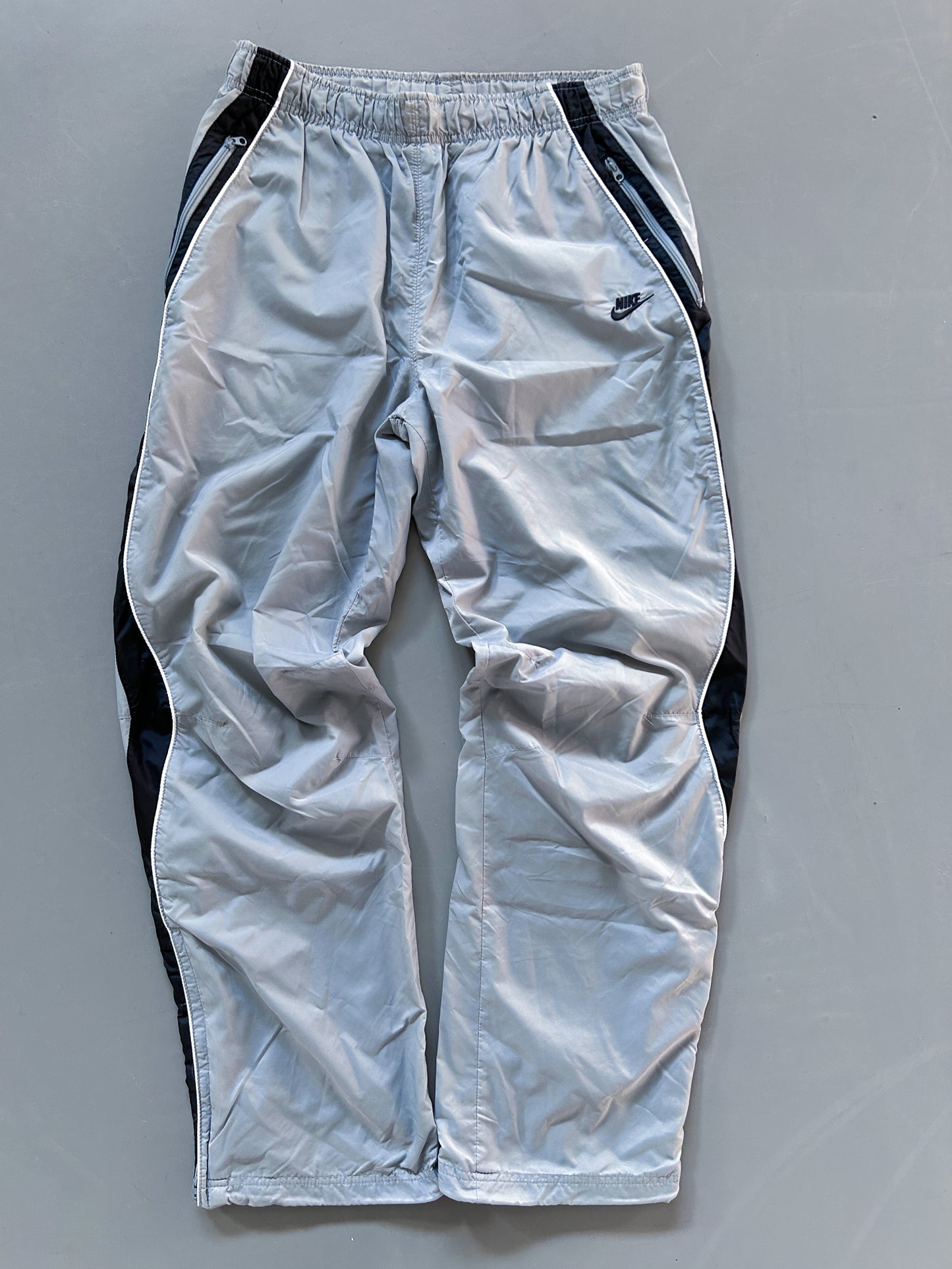 Nike Vintage *PREMIUM* Trackpants | M