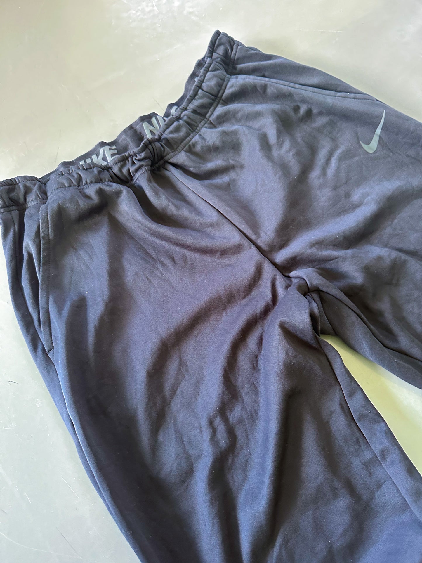 Nike Vintage Trackpants | L