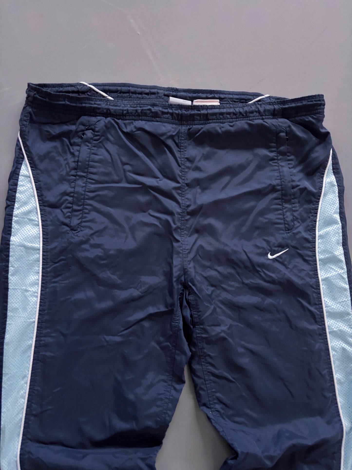 Nike Vintage *PREMIUM* Trackpants | M